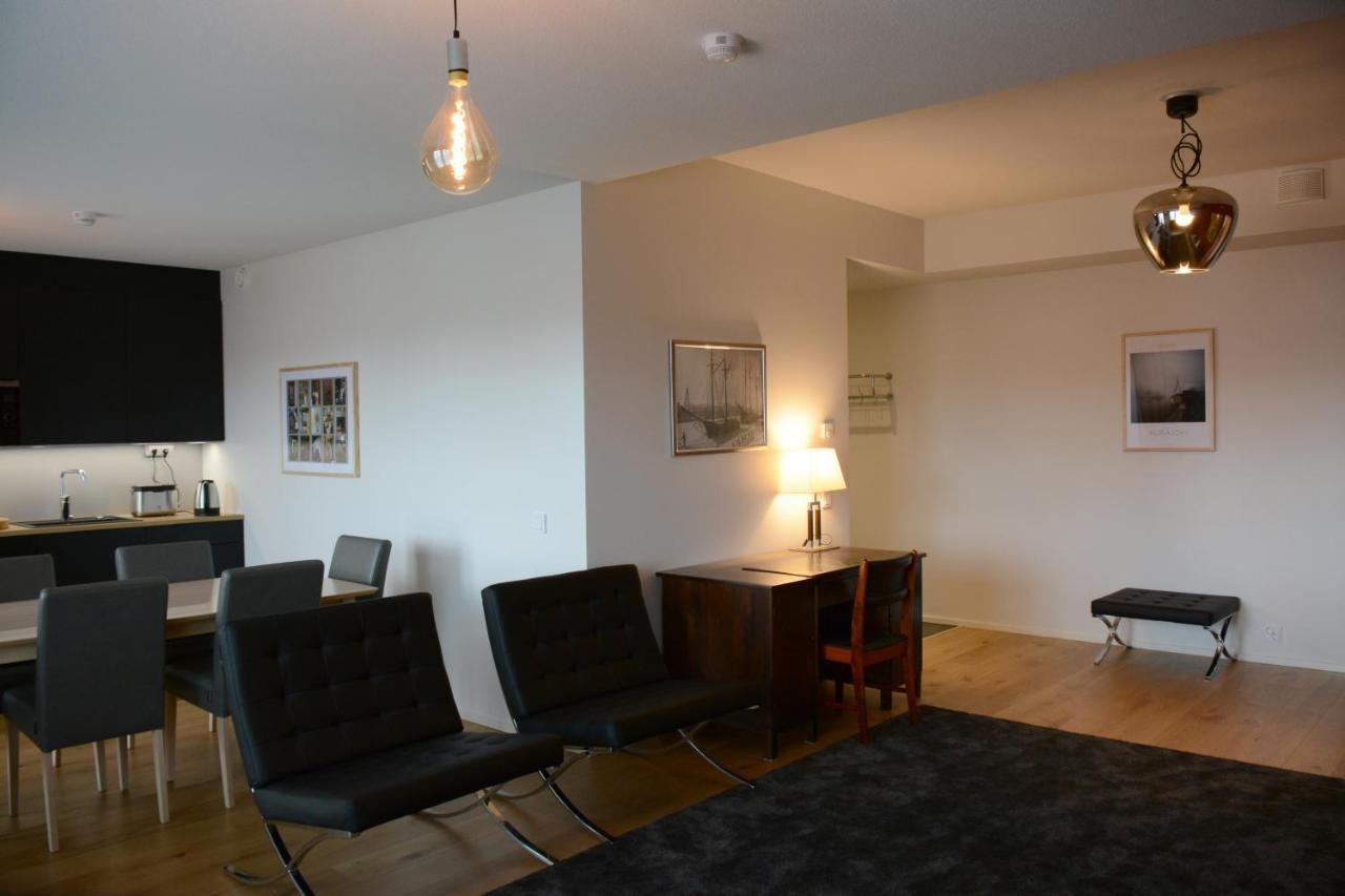 Riverside Lux With 2 Bedrooms, Car Park Garage And Sauna Turku Bagian luar foto