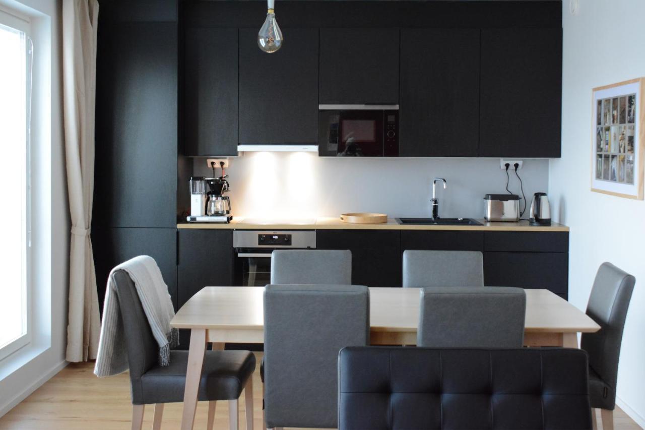 Riverside Lux With 2 Bedrooms, Car Park Garage And Sauna Turku Bagian luar foto