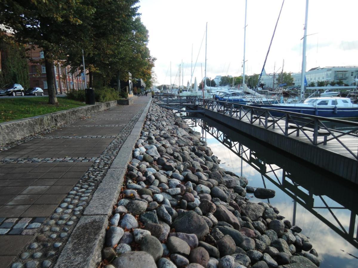 Riverside Lux With 2 Bedrooms, Car Park Garage And Sauna Turku Bagian luar foto