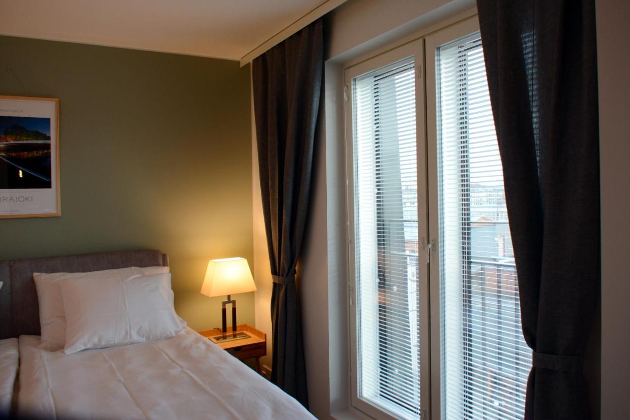 Riverside Lux With 2 Bedrooms, Car Park Garage And Sauna Turku Bagian luar foto
