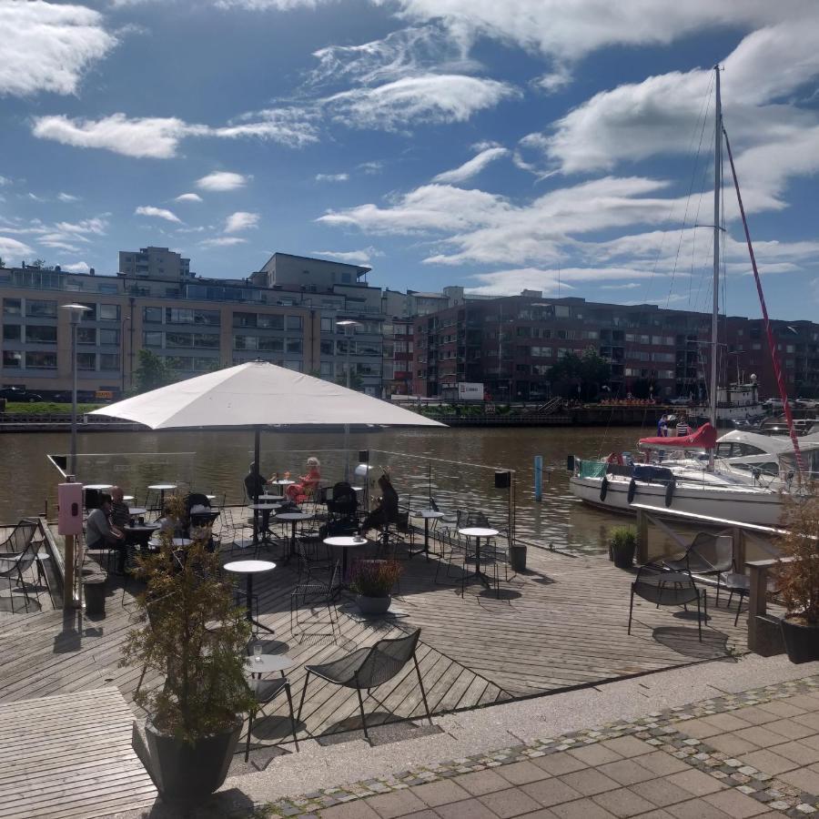 Riverside Lux With 2 Bedrooms, Car Park Garage And Sauna Turku Bagian luar foto